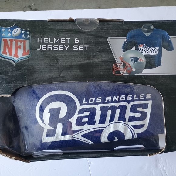 NFL Helmet and Jersey Set - Picture 2 of 3